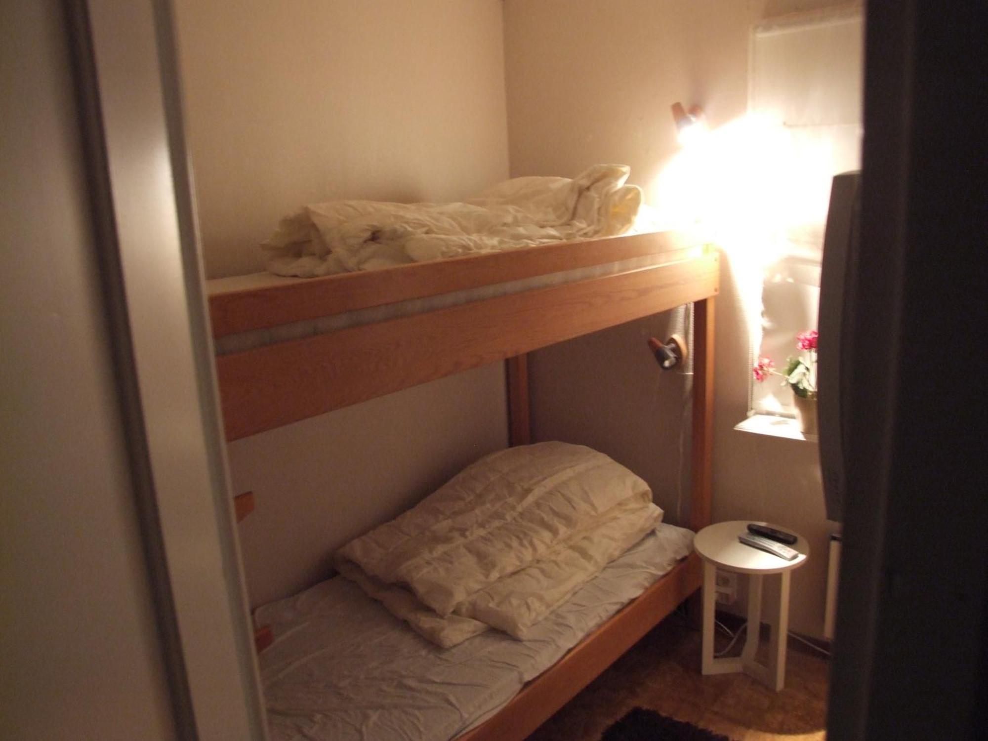 Foellingen Hotell Kisa エクステリア 写真